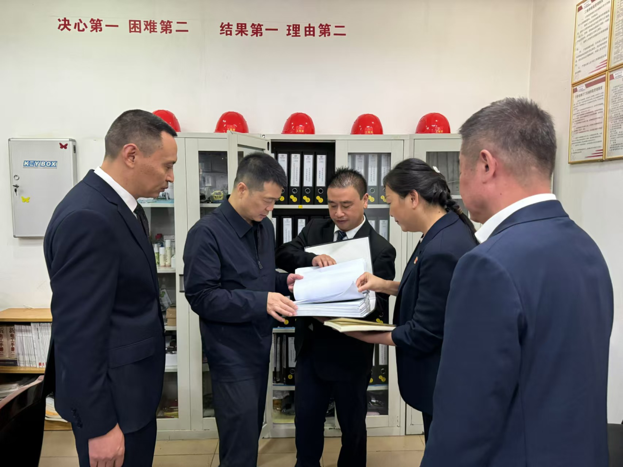 省尊龙时凯集团党委书记、董事长游勇国庆节期间调研督导旗下酒店经营及安全生产工作